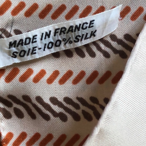 Yves Saint Lauren Couture Silk Square Scarf Neutral Colors Houndstooth pattern - Picture 15 of 16